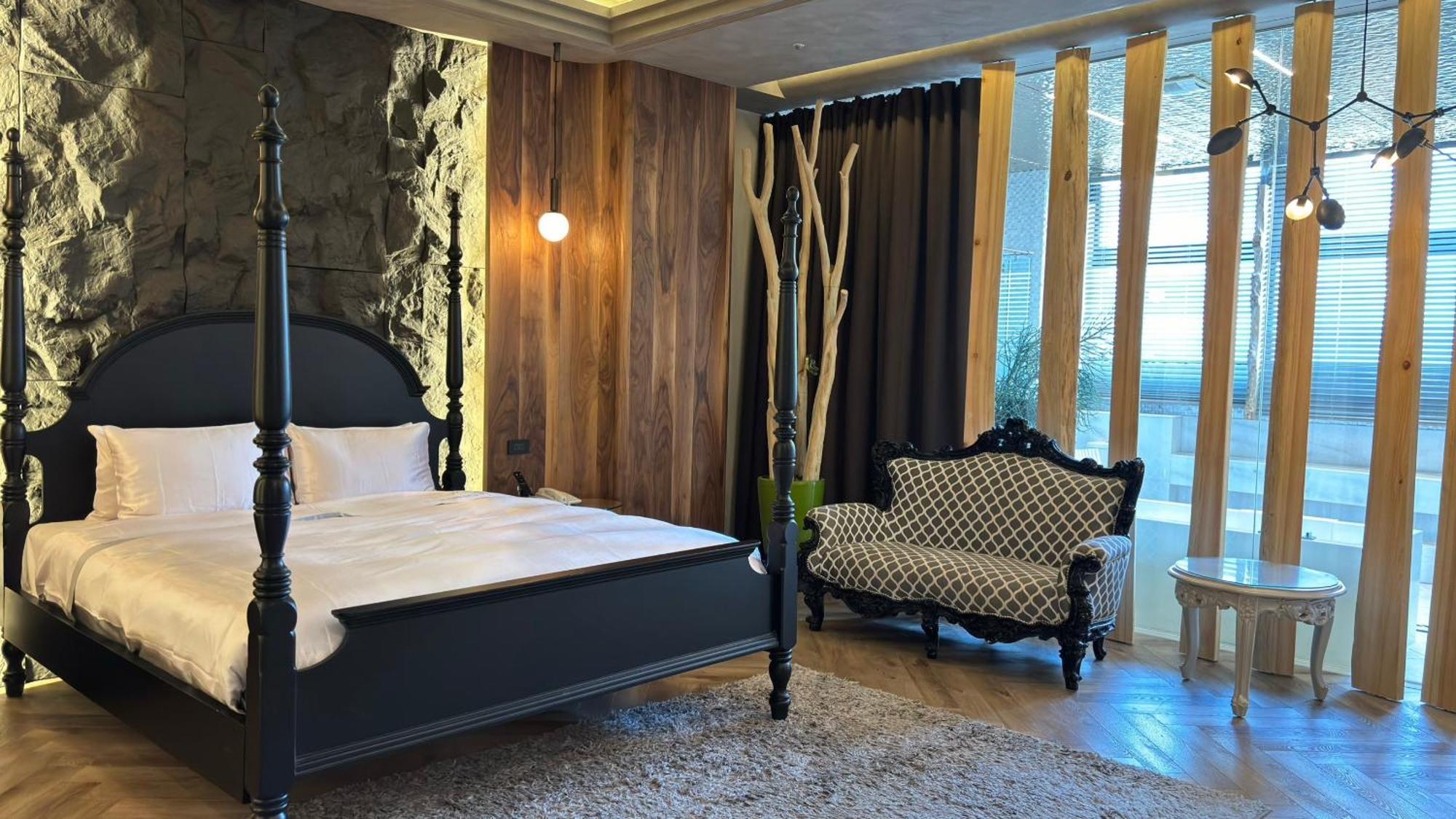 Mulan Motel Тайпей Екстериор снимка